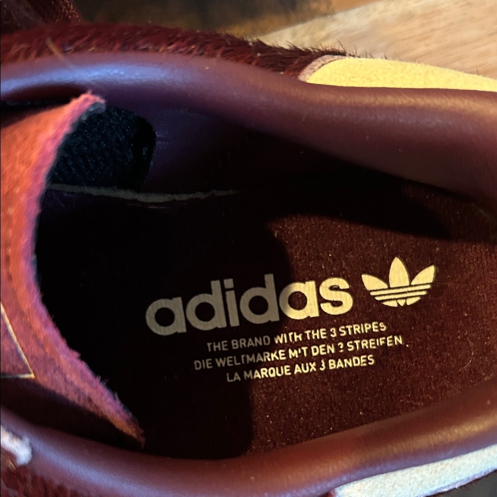Adidas Samba Sneakers Bergandy Samba OG Sneakers size 8 1/2 - Picture 3 of 13